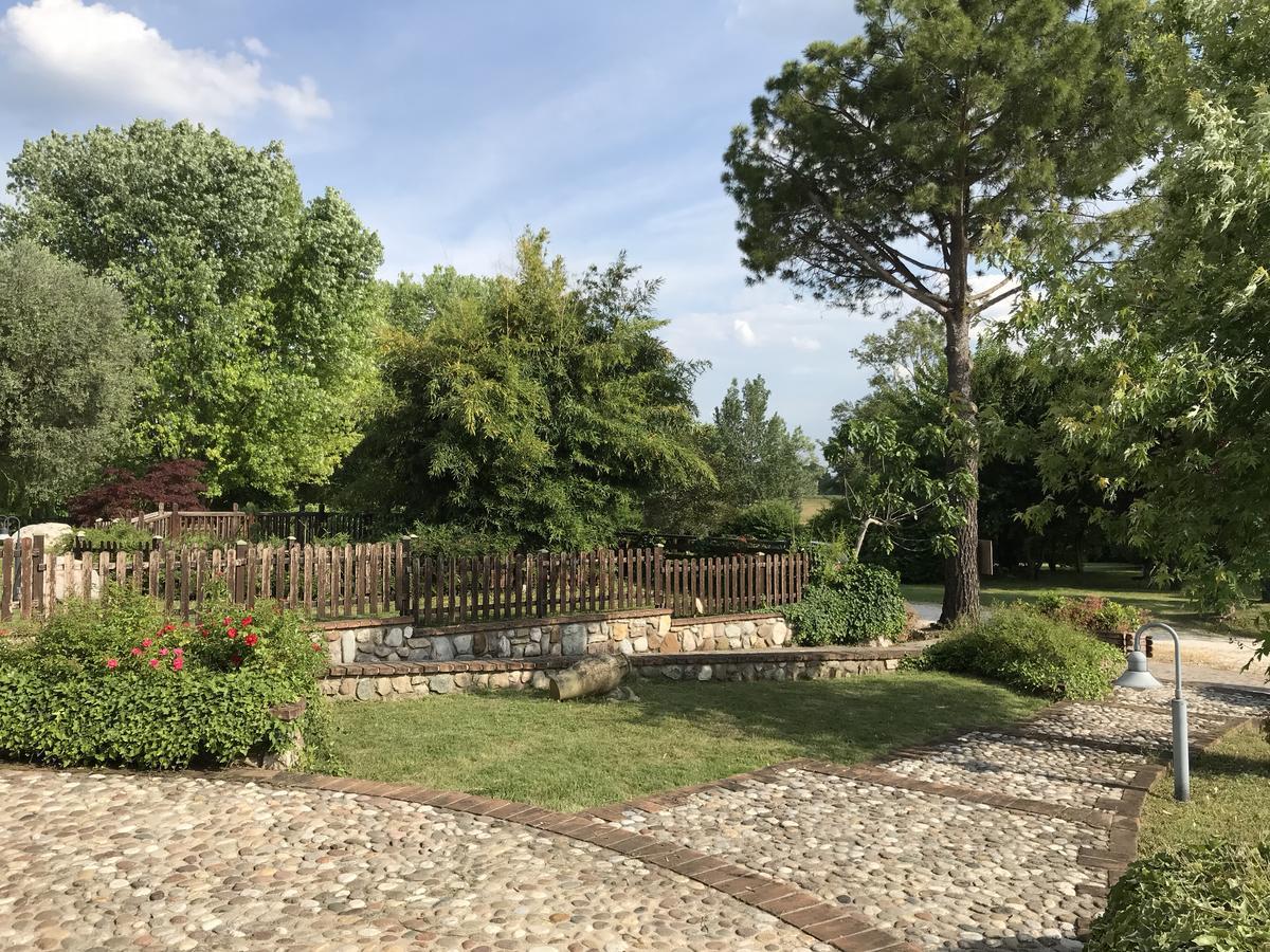Agriturismo Corte Salandini Ponti sul Mincio Exterior photo