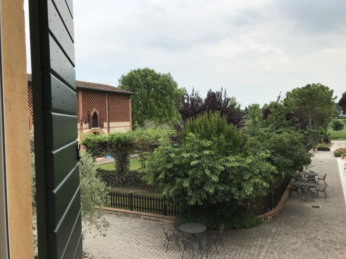 Agriturismo Corte Salandini Ponti sul Mincio Exterior photo