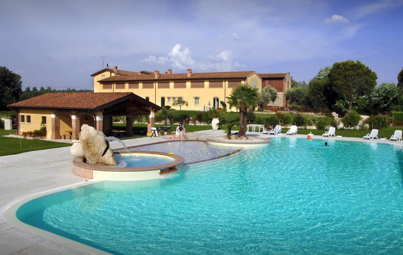Agriturismo Corte Salandini Ponti sul Mincio Exterior photo